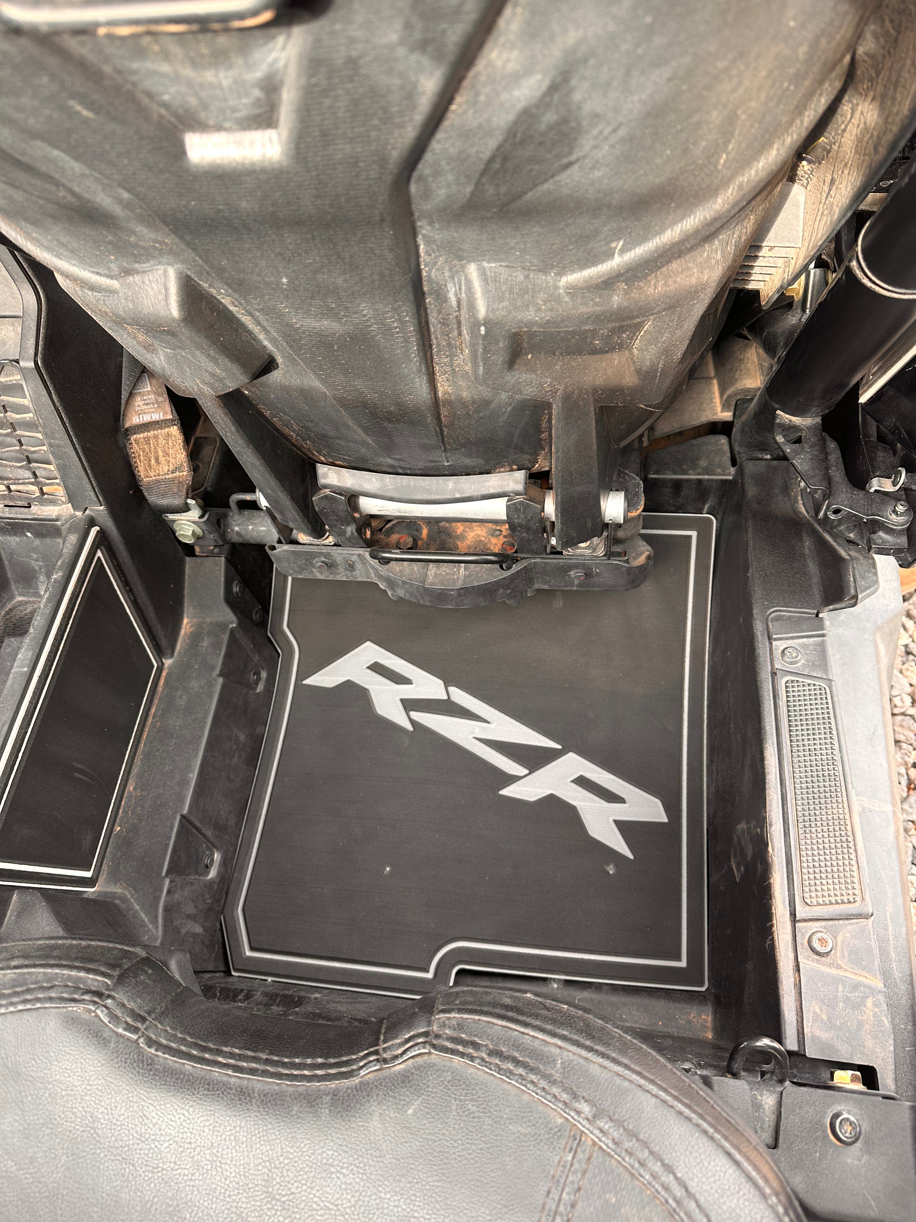 Polaris Turbo R - Floor Mat Kit 4 Seat